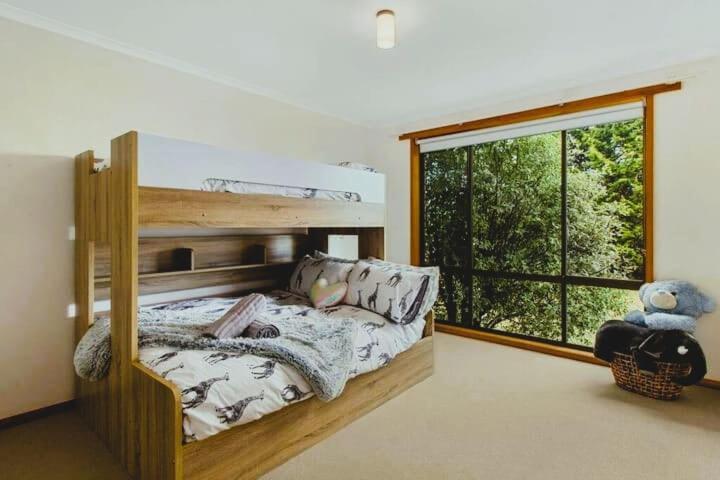 Spacious Modern Home Outstanding Views Sleeps 9 Hobart Exteriér fotografie